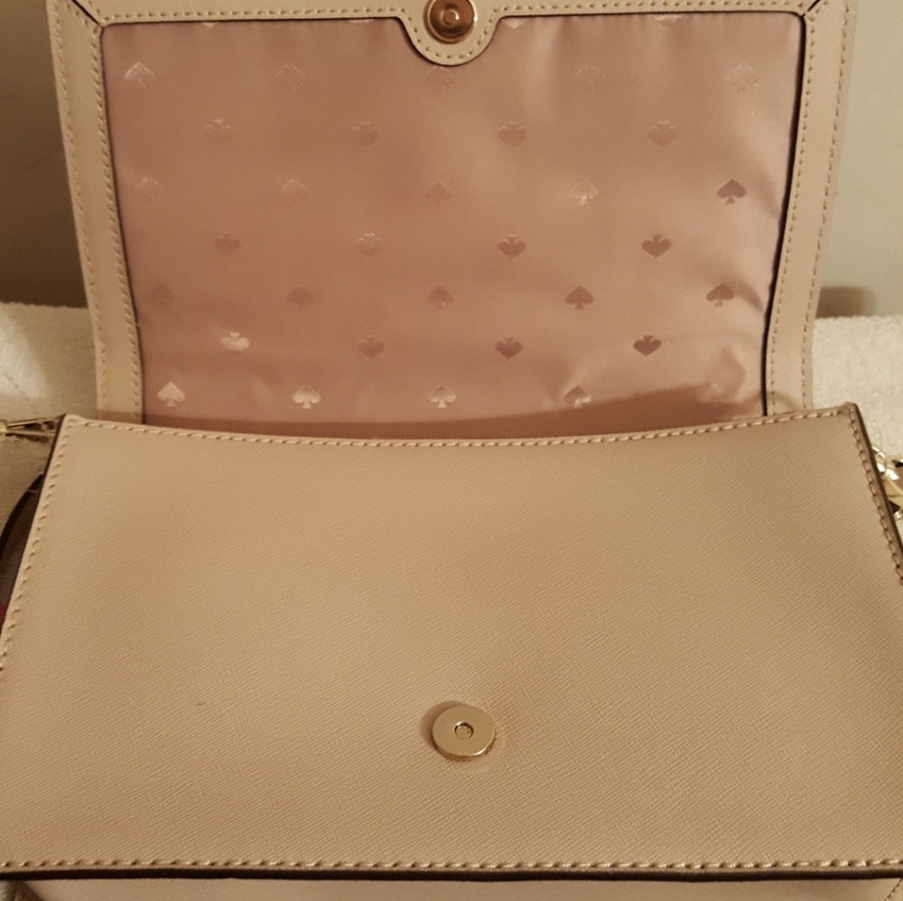 🌸KATE SPADE🌸 - Picture 2 of 3